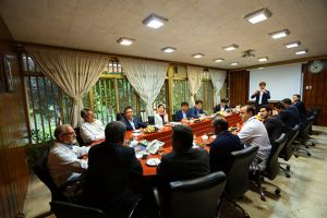 بازدید تیم وزارت بهداشت کره جنوبی از مرکز قلب و عروق شهید رجایی: عکس شماره 2 / 12